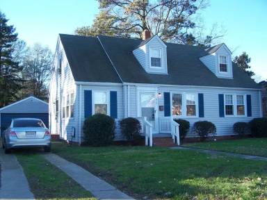 Main picture of 415 W Little Creek Rd