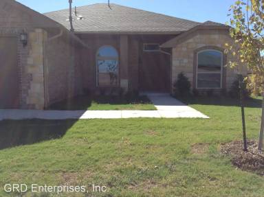 Main picture of 18209 Groveton Blvd