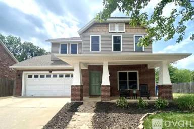 Main picture of 1517 NE Young Ave