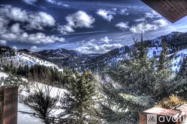Main picture of 7339 Pine Ridge Dr