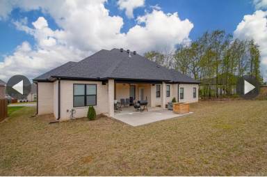 Main picture of 9749 Cliffside Dr