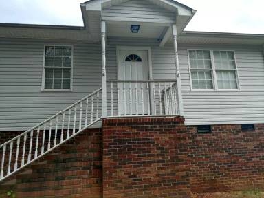 Main picture of 2209 Glendale Ave