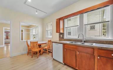 Main picture of 52 Stratford Ave