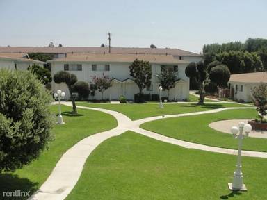 Main picture of Le Chateau Apartments