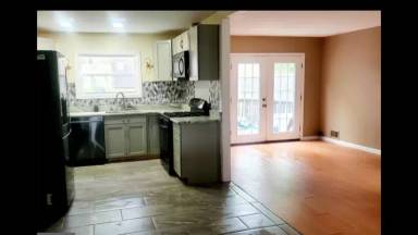 Main picture of 1 Canis Ct