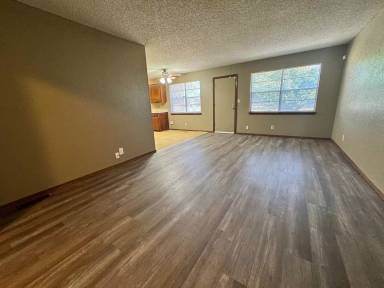 Main picture of 1403 S 121st East Ave