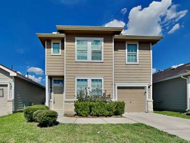 Main picture of 3935 Mossy Spring Ln