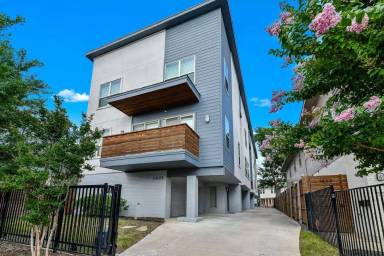 Main picture of 1824 Euclid Ave