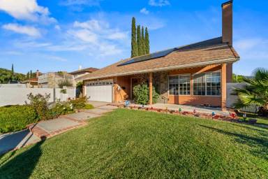 Main picture of 29160 Flowerpark Dr