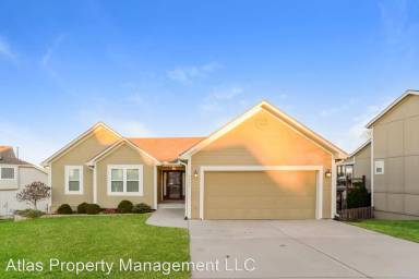 Main picture of 8308 NE 109th Pl
