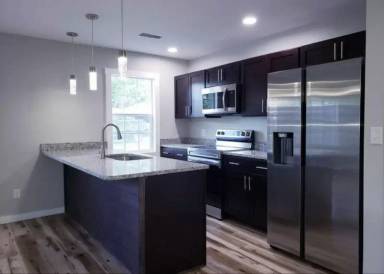 Main picture of 521 Polk St