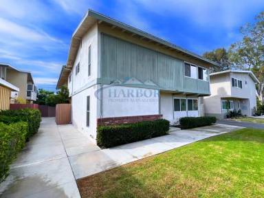 Main picture of 20409 Osage Ave