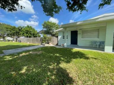 Main picture of 4163 31st St N