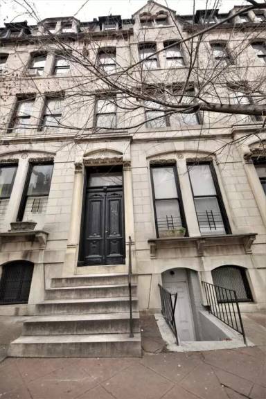 Main picture of 1220 Saint Paul St