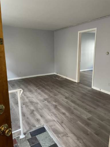 Main picture of 234 W Commercial St