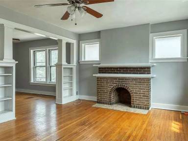 Main picture of 2201 Bellevue Ave