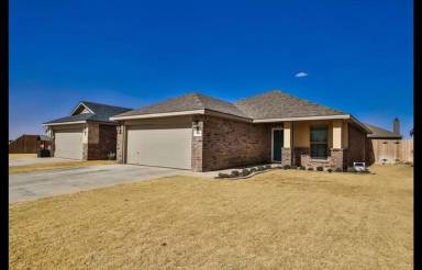 Main picture of 7522 104th St