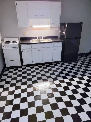 Main picture of 2603 Indianola Ave