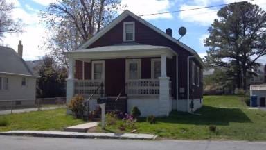 Main picture of 14 Sutton Ln