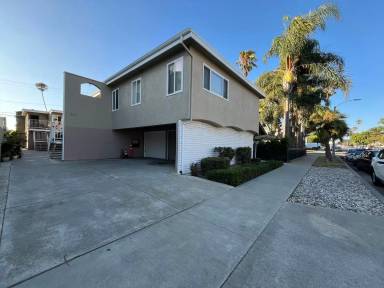 Main picture of 321 7th St