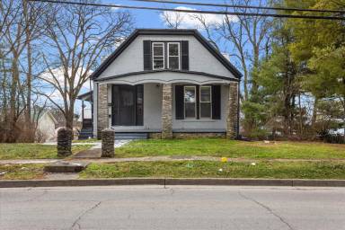 Main picture of 306 E High St