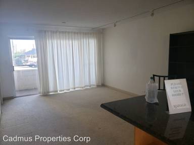 Main picture of 1099 Green St