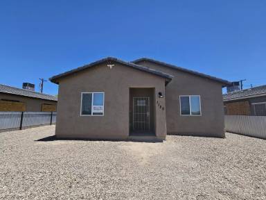Main picture of 1110 N Alder Ave