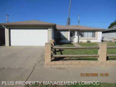 Main picture of 1209 W Nectarine Ave