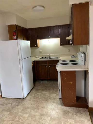 Main picture of 1050 Plaza Ct N