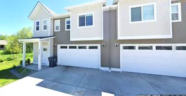 Main picture of 2958 W Babcock St