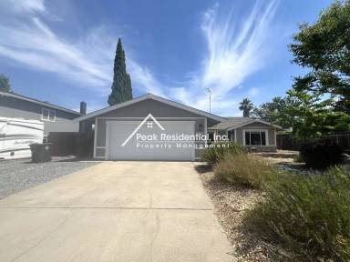 Main picture of 8113 English Oak Way