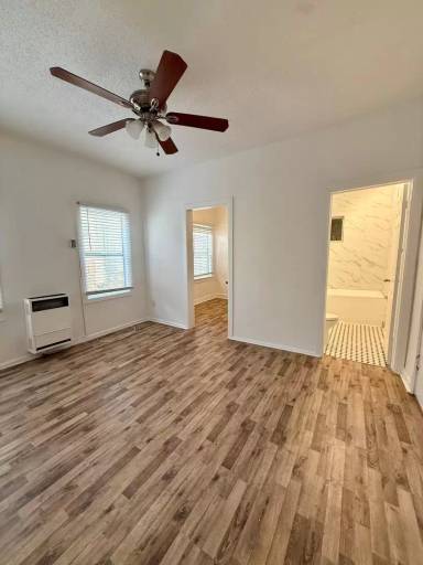 Main picture of 146 Douglas St