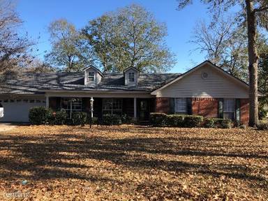 Main picture of 1101 Fairfax Ct