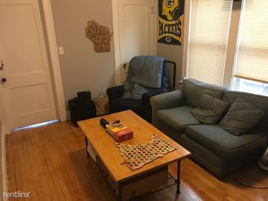 Main picture of 207 S Henry St