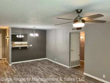 Main picture of Camelback House Condos