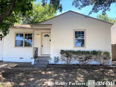Main picture of 435 S Pittsburg Ave