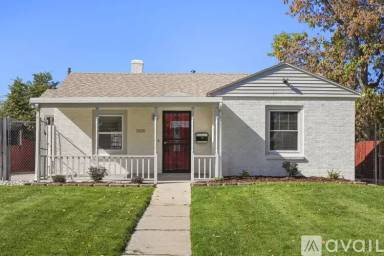 Main picture of 3115 N Fillmore St