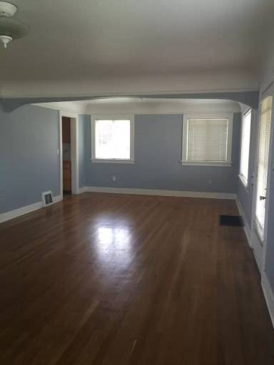 Main picture of 431 NE Garfield St