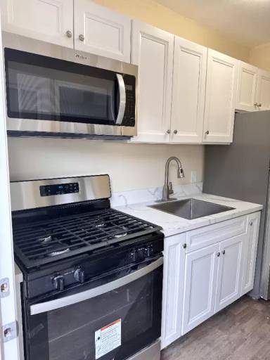 Main picture of 106 Brookhollow Ct
