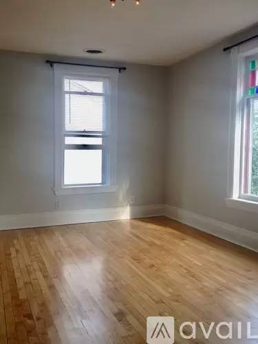 Main picture of 1509 18th Ave NE