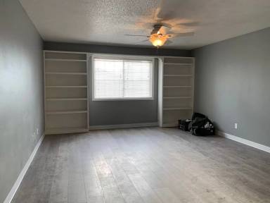 Main picture of 930 Boston Way
