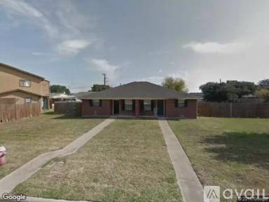 Main picture of 1813 Woodsman Dr