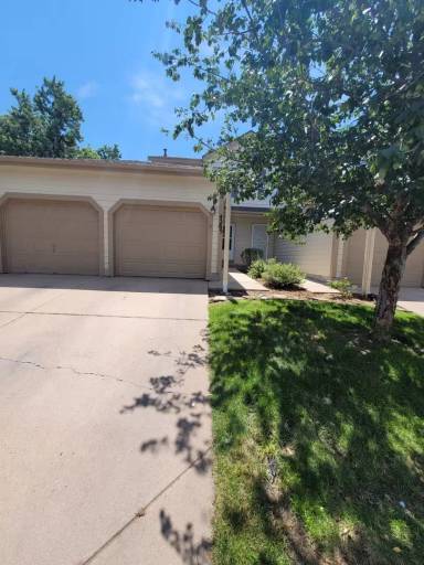 Main picture of 4253 Hunting Meadows Cir