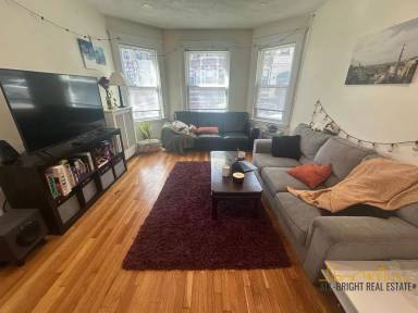 Main picture of 197 Kelton St