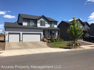 Main picture of 320 SW Mt Rainier St