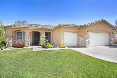 Main picture of 29044 Bobcat Dr