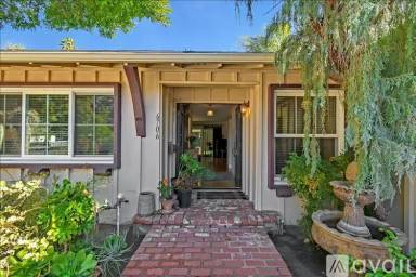 Main picture of 6706 Capistrano Ave