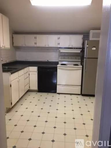 Main picture of 1507 Troupe St
