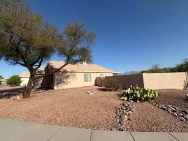 Main picture of 1092 S Desert Senna Loop