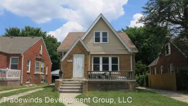 Main picture of 17382 Bradford St